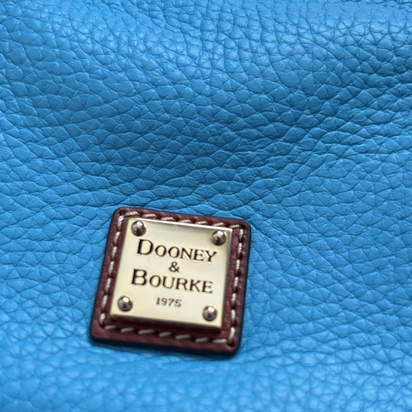 Dooney & Bourke Sky Blue Large Framed Wallet NWT - Picture 6 of 8